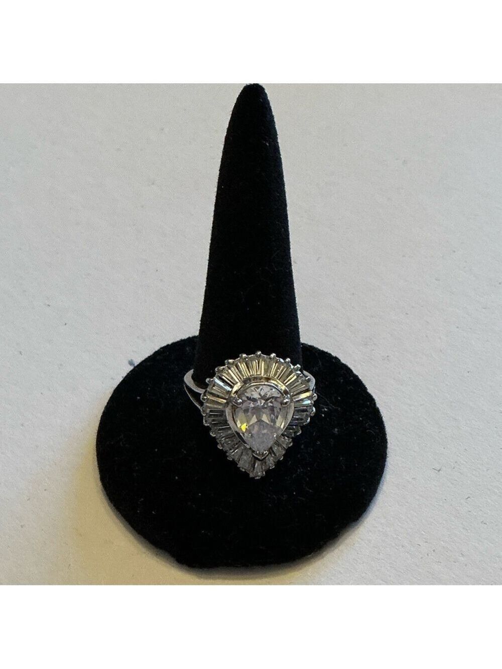 Vintage Elizabeth Taylor Midnight Romance Sterling Silver Cubic Zirconia ring